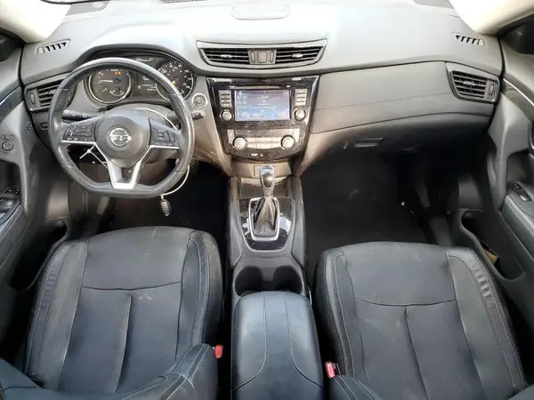 5N1AT2MT5HC738183 2017 NISSAN ROGUE - Image 8