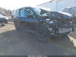 5N1AT2MT5HC741147 2017 NISSAN ROGUE