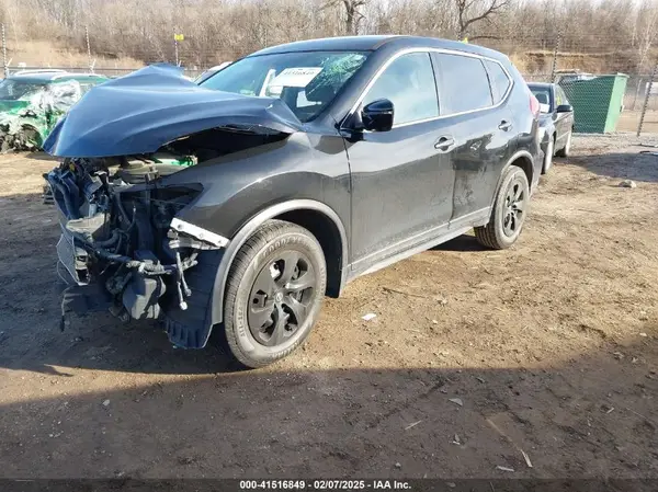 5N1AT2MT5HC741147 2017 NISSAN ROGUE - Image 2