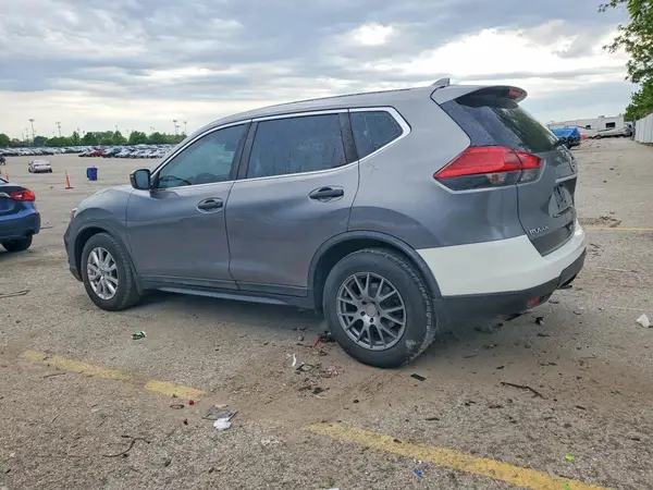 5N1AT2MT5HC743173 2017 NISSAN ROGUE - Image 2