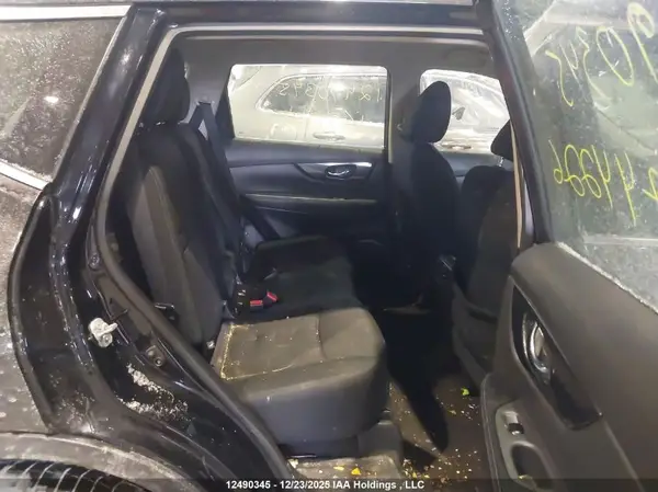 5N1AT2MT5HC744226 2017 NISSAN ROGUE - Image 8