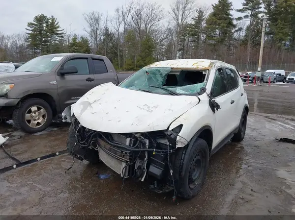 5N1AT2MT5HC746672 2017 NISSAN ROGUE - Image 2