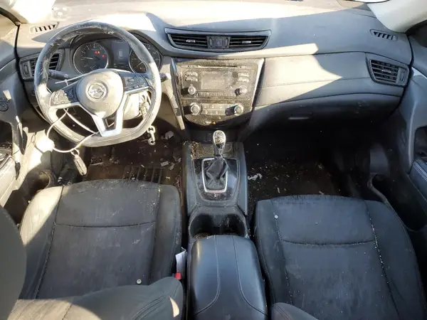 5N1AT2MT5HC746820 2017 NISSAN ROGUE - Image 8