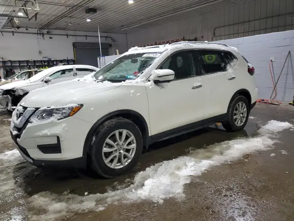 5N1AT2MT5HC752584 2017 NISSAN ROGUE - Image 1