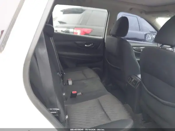 5N1AT2MT5HC757137 2017 NISSAN ROGUE - Image 8