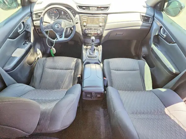 5N1AT2MT5HC764699 2017 NISSAN ROGUE - Image 8