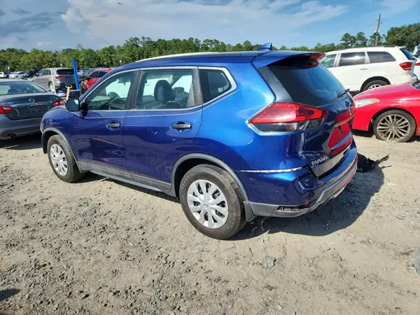 5N1AT2MT5HC772608 2017 NISSAN ROGUE - Image 2