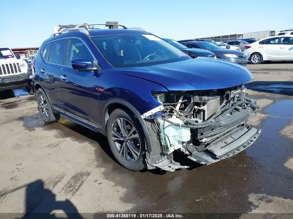 5N1AT2MT5HC778392 2017 NISSAN ROGUE - Image 1