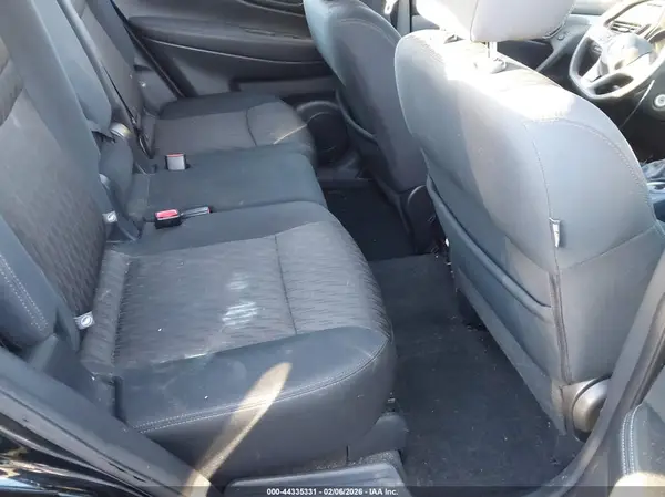 5N1AT2MT5HC780790 2017 NISSAN ROGUE - Image 8