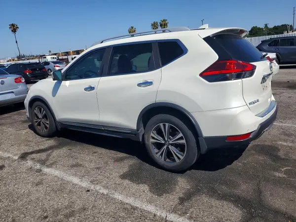 5N1AT2MT5HC781986 2017 NISSAN ROGUE - Image 2