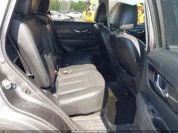 5N1AT2MT5HC784189 2017 NISSAN ROGUE - Image 8