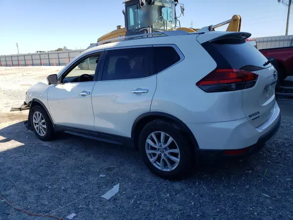 5N1AT2MT5HC786167 2017 NISSAN ROGUE - Image 2