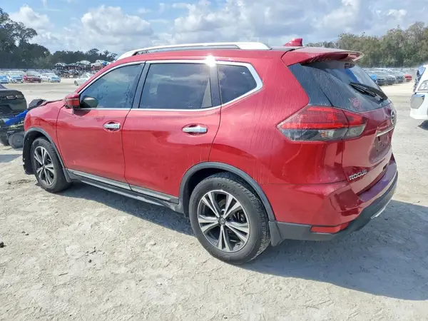 5N1AT2MT5HC808782 2017 NISSAN ROGUE - Image 2