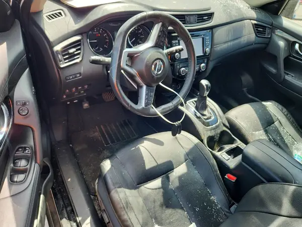 5N1AT2MT5HC818955 2017 NISSAN ROGUE - Image 8