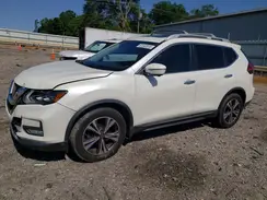 5N1AT2MT5HC824884 2017 NISSAN ROGUE