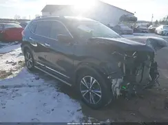 5N1AT2MT5HC828305 2017 NISSAN ROGUE