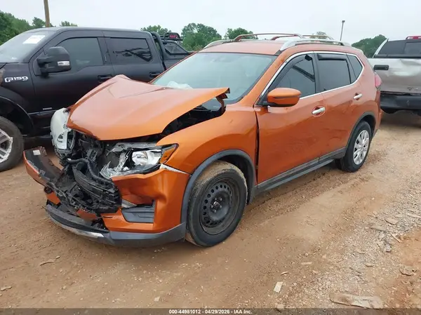 5N1AT2MT5HC838400 2017 NISSAN ROGUE - Image 2