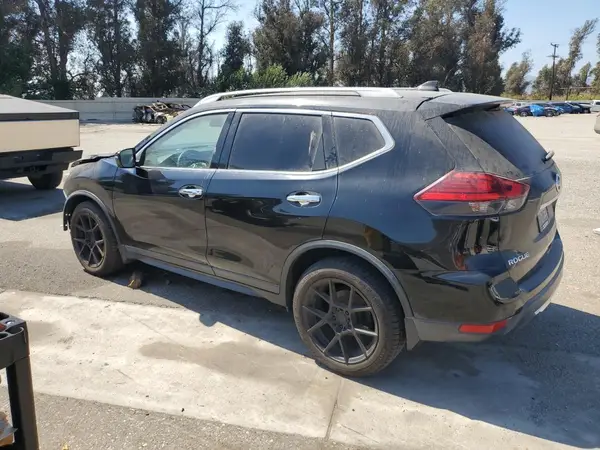 5N1AT2MT5HC838493 2017 NISSAN ROGUE - Image 2