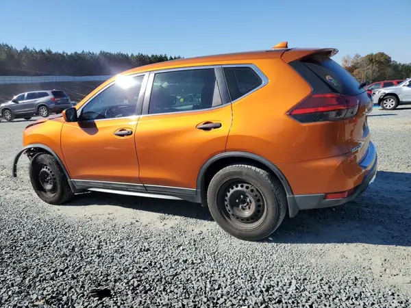 5N1AT2MT5HC843211 2017 NISSAN ROGUE - Image 2