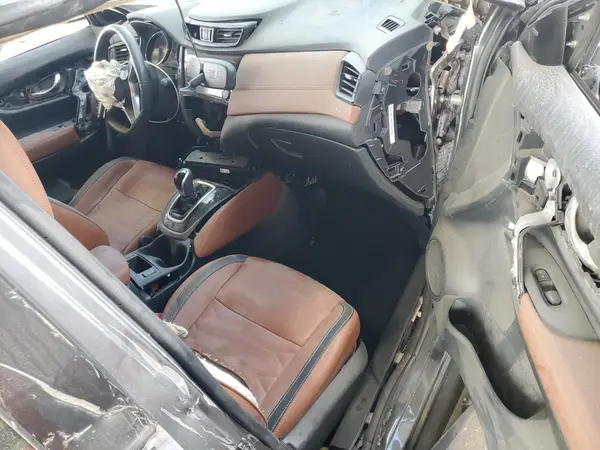 5N1AT2MT5HC847856 2017 NISSAN ROGUE - Image 8