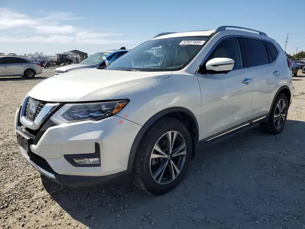 5N1AT2MT5HC848232 2017 NISSAN ROGUE - Image 1