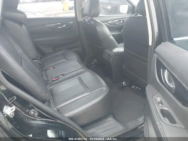 5N1AT2MT5HC866231 2017 NISSAN ROGUE - Image 8