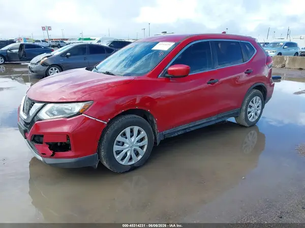 5N1AT2MT5HC867640 2017 NISSAN ROGUE - Image 2