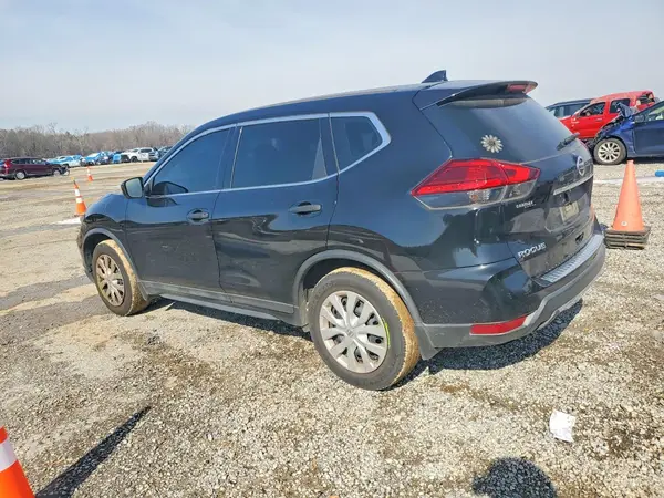 5N1AT2MT5HC868397 2017 NISSAN ROGUE - Image 2