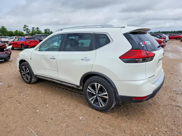 5N1AT2MT5HC870263 2017 NISSAN ROGUE - Image 2