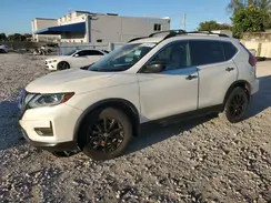 5N1AT2MT5HC872983 2017 NISSAN ROGUE