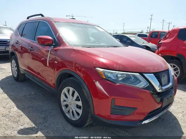 5N1AT2MT5HC874040 2017 NISSAN ROGUE - Image 1