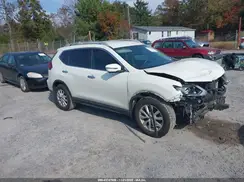5N1AT2MT5HC883143 2017 NISSAN ROGUE