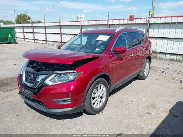 5N1AT2MT5JC704539 2018 NISSAN ROGUE - Image 2