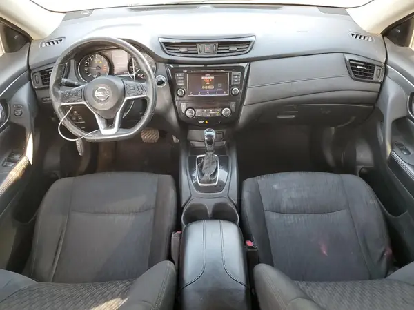 5N1AT2MT5JC705318 2018 NISSAN ROGUE - Image 8