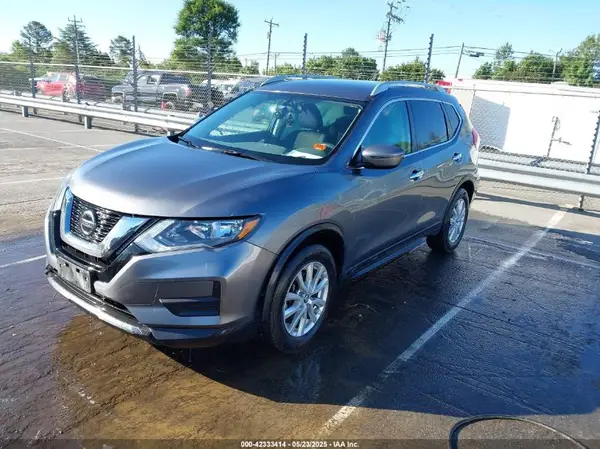 5N1AT2MT5JC713340 2018 NISSAN ROGUE - Image 2