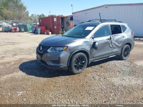 5N1AT2MT5JC730462 2018 NISSAN ROGUE - Image 2
