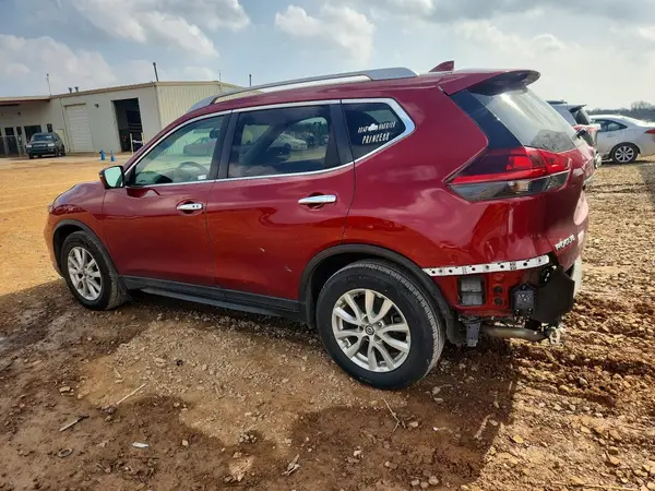 5N1AT2MT5JC738237 2018 NISSAN ROGUE - Image 2