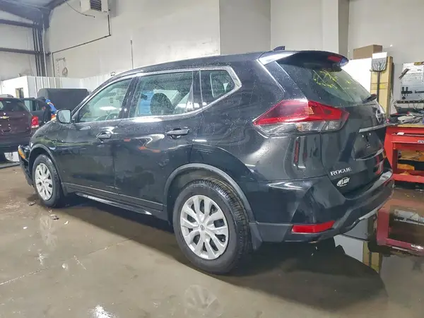 5N1AT2MT5JC740098 2018 NISSAN ROGUE - Image 2