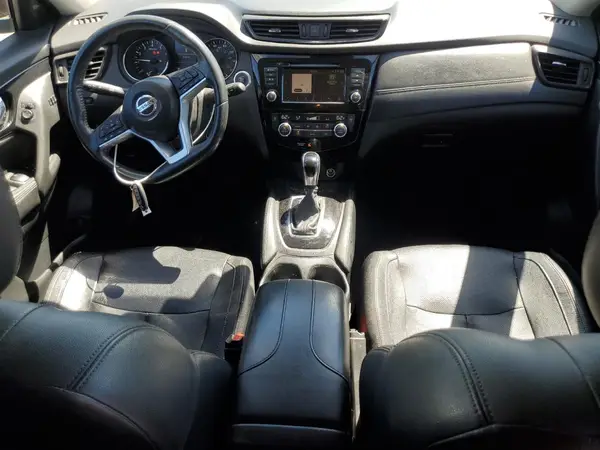 5N1AT2MT5JC741610 2018 NISSAN ROGUE - Image 8