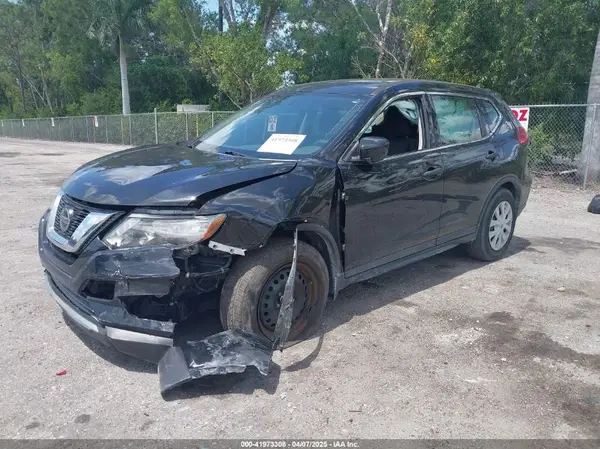 5N1AT2MT5JC748010 2018 NISSAN ROGUE - Image 2