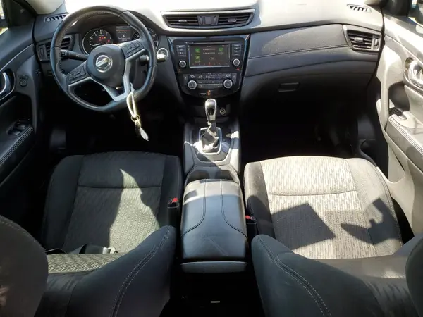 5N1AT2MT5JC756639 2018 NISSAN ROGUE - Image 8