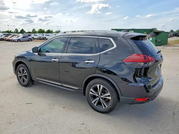 5N1AT2MT5JC760271 2018 NISSAN ROGUE - Image 2