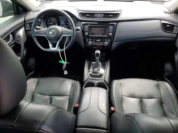 5N1AT2MT5JC760271 2018 NISSAN ROGUE - Image 8