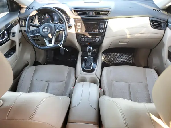 5N1AT2MT5JC760397 2018 NISSAN ROGUE - Image 8