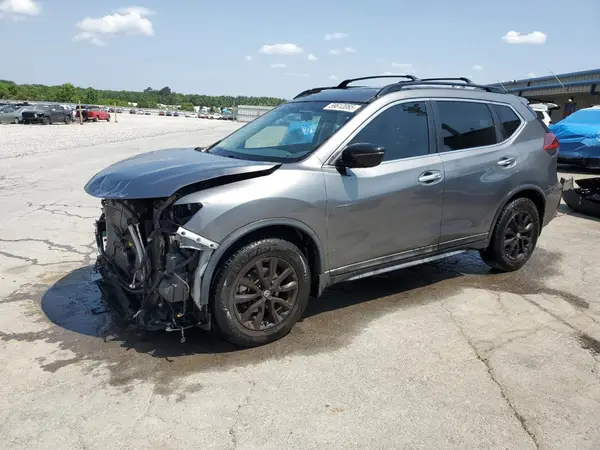 5N1AT2MT5JC775949 2018 NISSAN ROGUE - Image 1