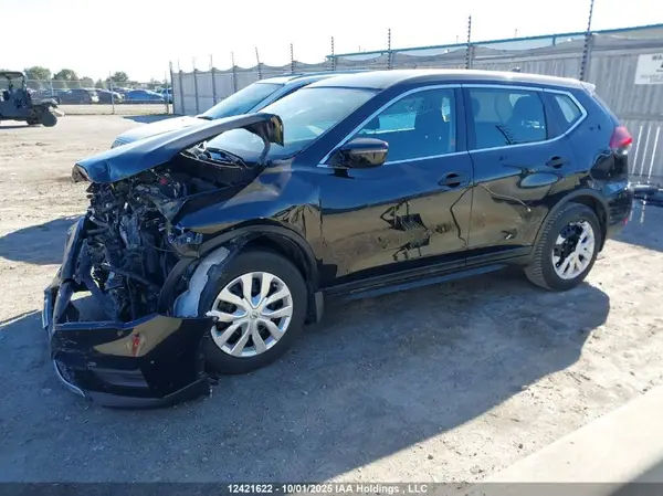 5N1AT2MT5JC782447 2018 NISSAN ROGUE - Image 2