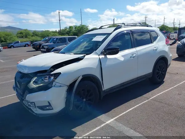 5N1AT2MT5JC787230 2018 NISSAN ROGUE - Image 2
