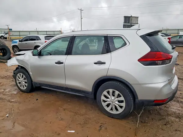 5N1AT2MT5JC789544 2018 NISSAN ROGUE - Image 2