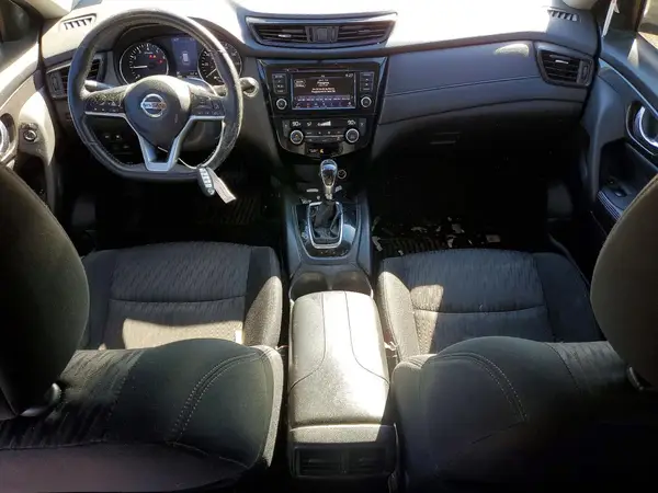 5N1AT2MT5JC800834 2018 NISSAN ROGUE - Image 8