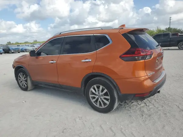5N1AT2MT5JC804723 2018 NISSAN ROGUE - Image 2